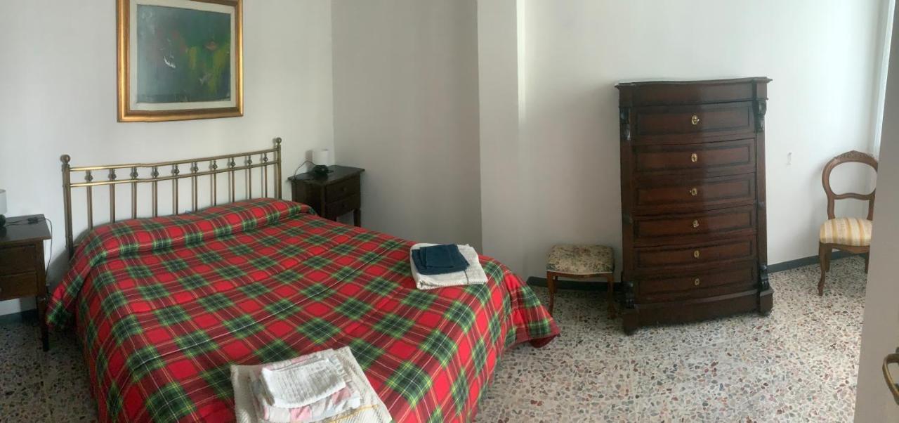 Casa Bianca 4 - Confortevole In Centro A Moneglia Exteriör bild