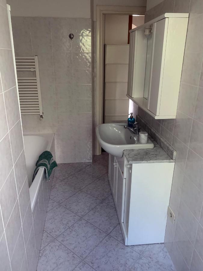 Casa Bianca 4 - Confortevole In Centro A Moneglia Exteriör bild